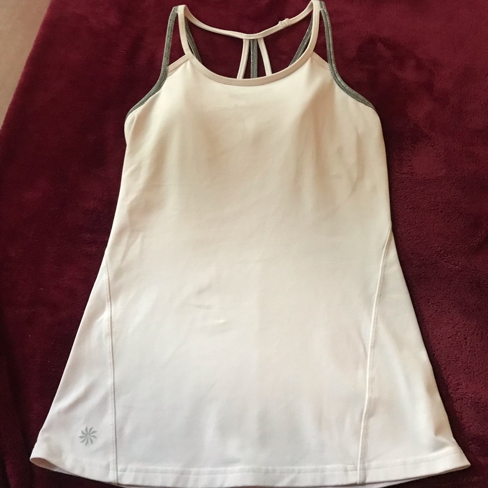 Athleta light purple/ pink workout shirt